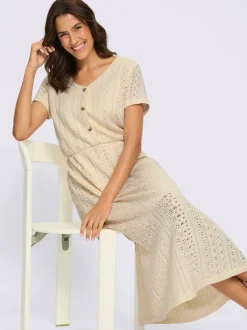 Robe en jersey à col V et manches courtes avec motifs ajourés