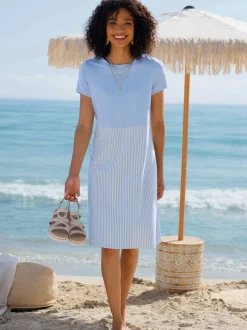 Robe en jersey à rayures avec col rond et manches courtes