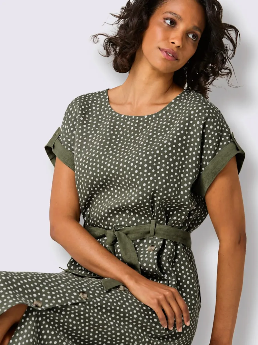 Robe en lin à ceinture boutons et fentes latérales