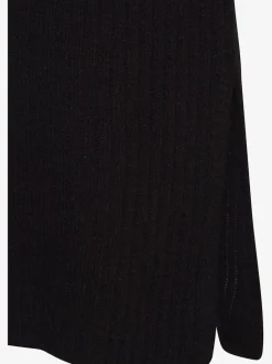 Robe en tricot col montant avec manches longues et jupe fendue