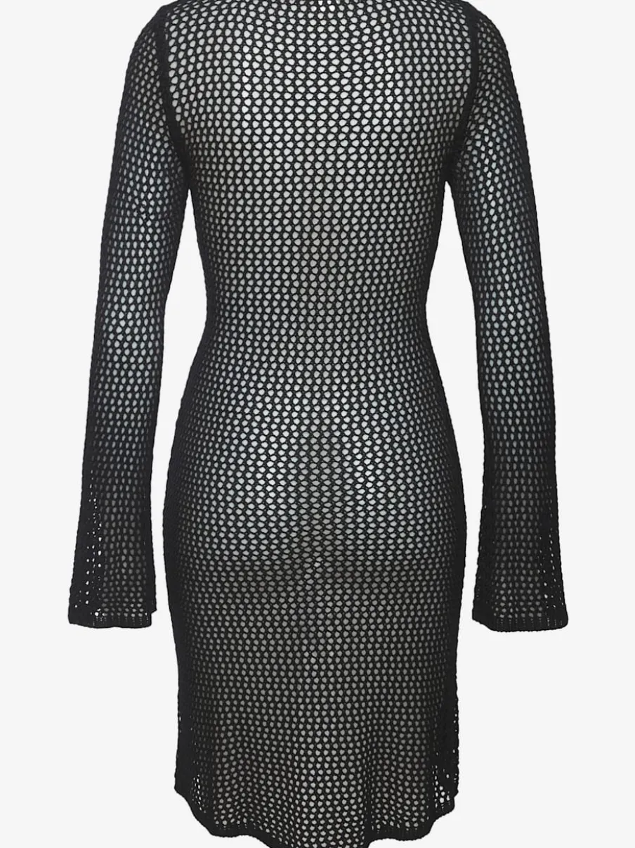 Robe en tricot à encolure ronde et manches longues avec motif ajouré