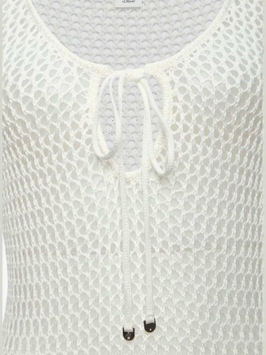 Robe en tricot à encolure ronde et manches longues avec motif ajouré
