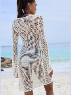 Robe en tricot à encolure ronde et manches longues avec motif ajouré
