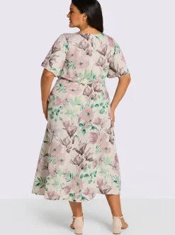Robe à fleurs fronces à la taille, effet noué