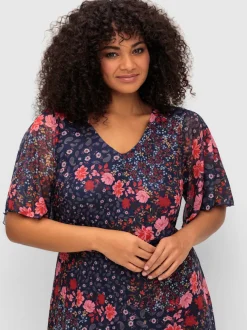Robe à fleurs élastique à la taille