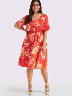 Robe à fleurs motif floral
