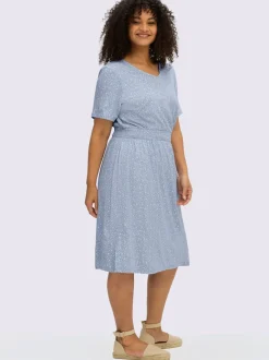 Robe à fleurs motif minimaliste