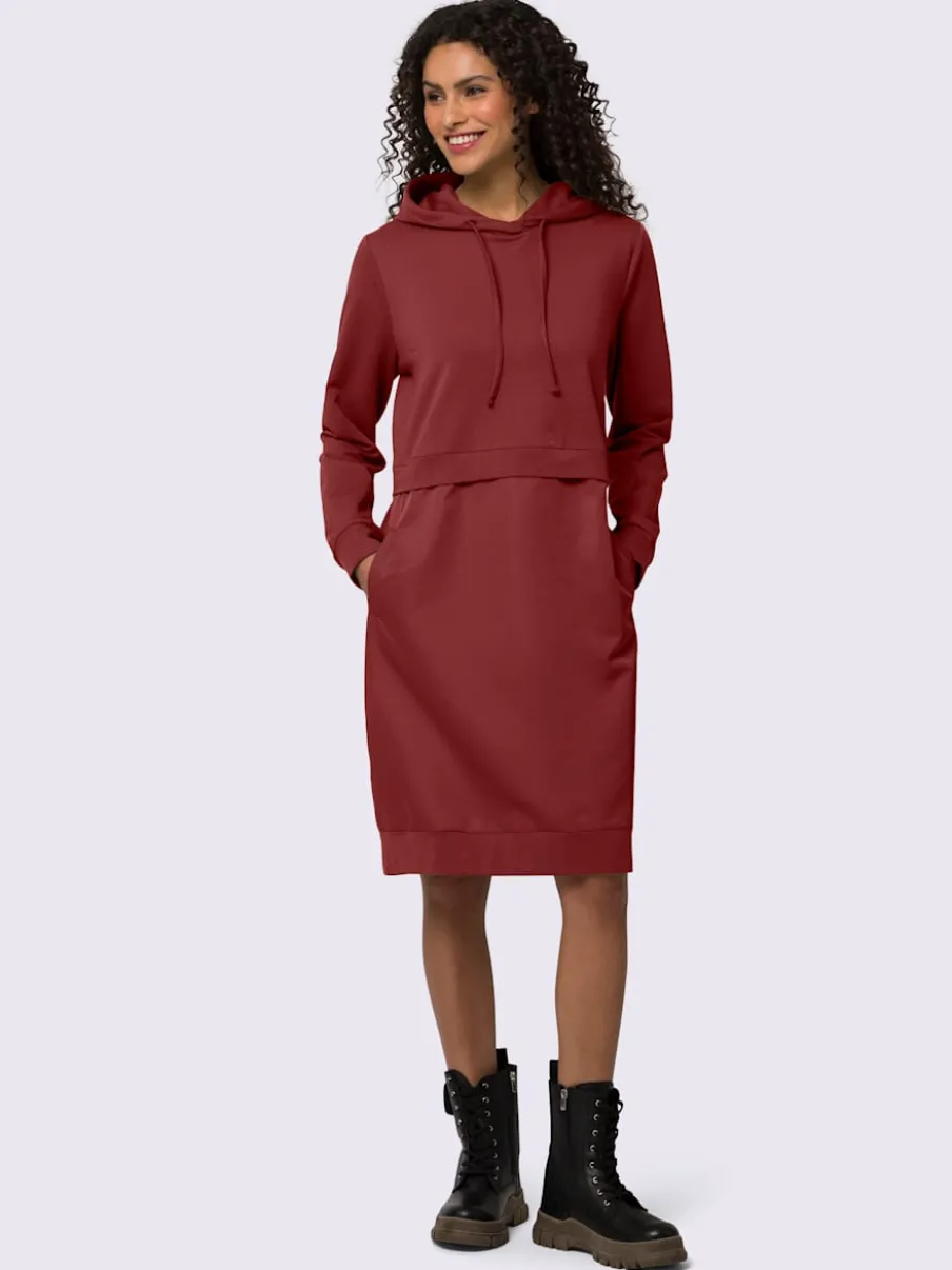 Robe légère à capuche avec manches longues et poches
