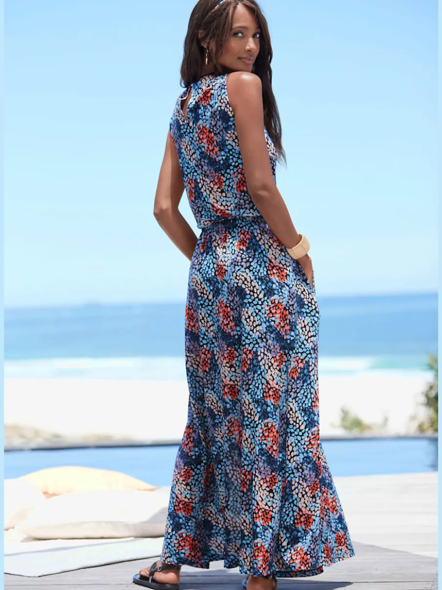 Robe longue avec col rond et fente latérale