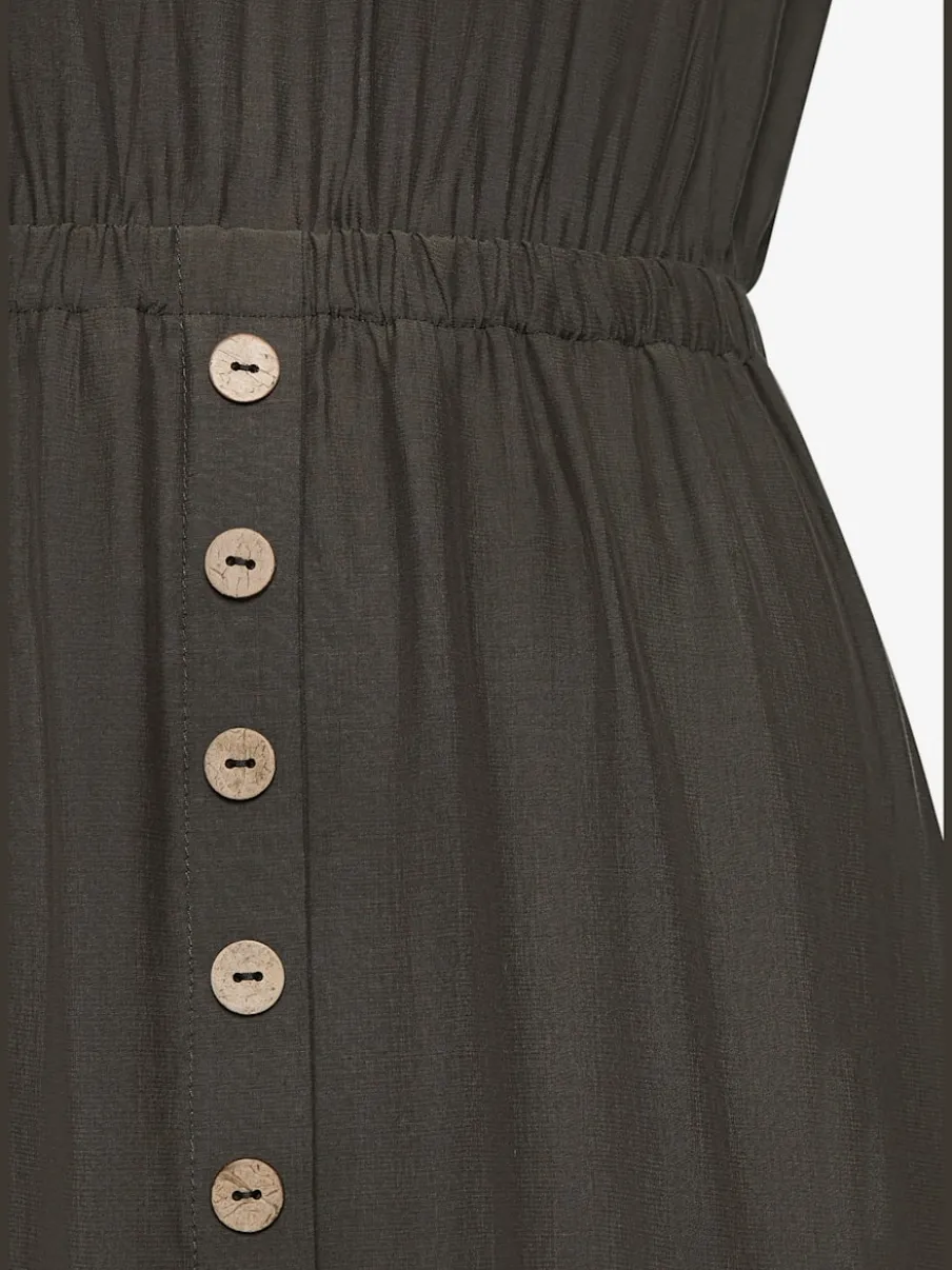 Robe longue avec empiècement élastique et patte de boutons