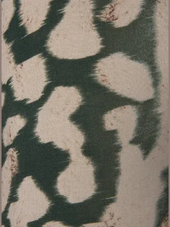 Robe longue avec encolure ronde à imprimé animal.