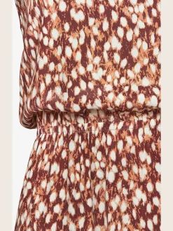 Robe longue avec taille élastiquée et fentes latérales