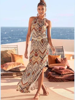 Robe longue à bretelles fines avec taille élastiquée et fentes