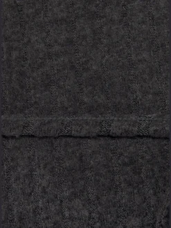 Robe longue côtelée avec encolure en v ajustée