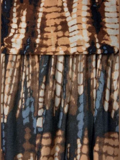Robe longue à encolure droite avec motif imprimé unique
