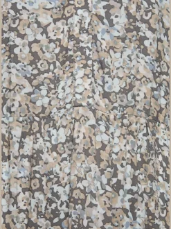 Robe longue encolure en V avec volants imprimés