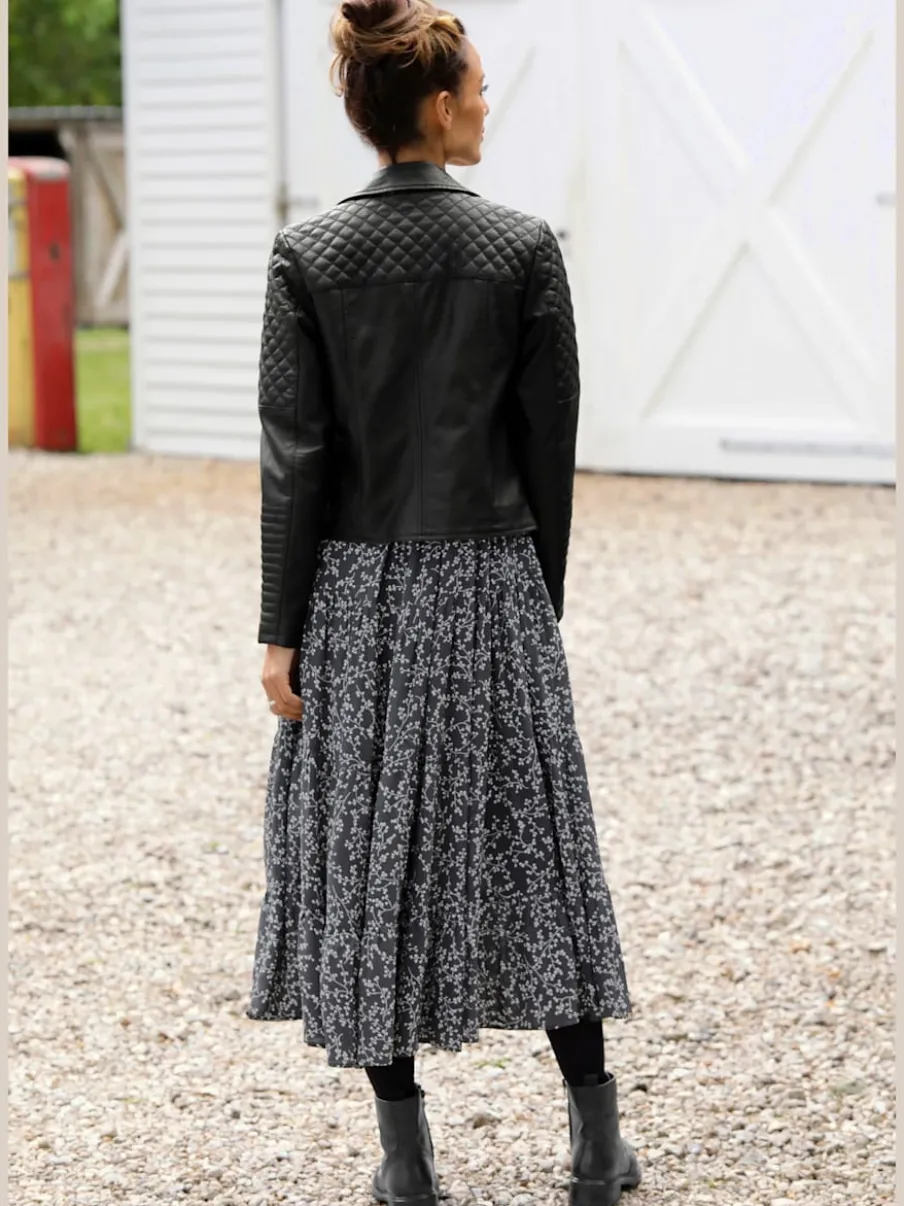 Robe longue à imprimé floral avec manches longues élastiquées et jupe évasée