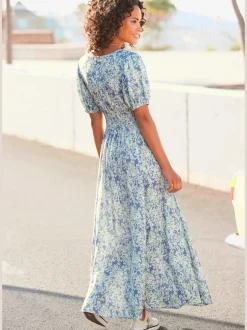 Robe longue smockée en V avec manches bouffantes