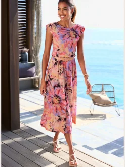 Robe mi-longue avec manches chauve-souris et imprimé floral