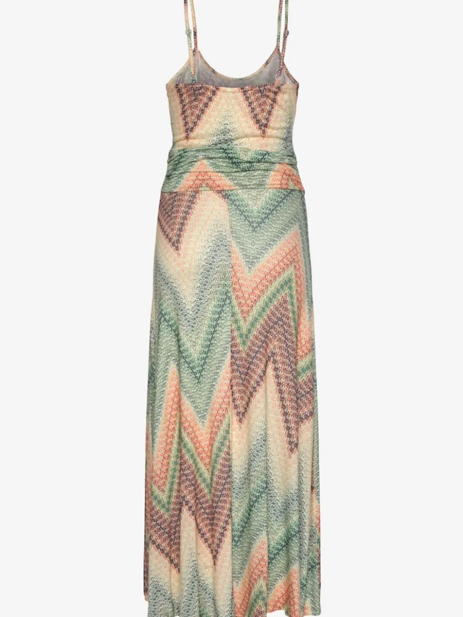 Robe mi-longue à encolure ronde avec empiècements et fente latérale