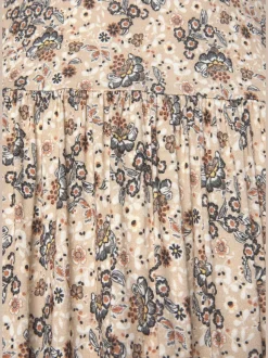 Robe mi-longue à larges bretelles avec imprimé floral