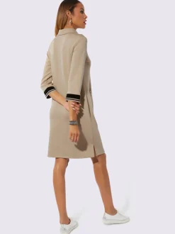 Robe polo sport moderne avec poches à glissière
