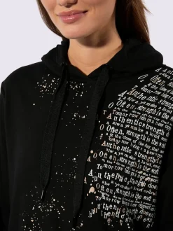 Robe sweat avec capuche et manches longues à empiècement