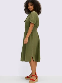 Robe tunique encolure ronde avec v ouvert et lien à nouer