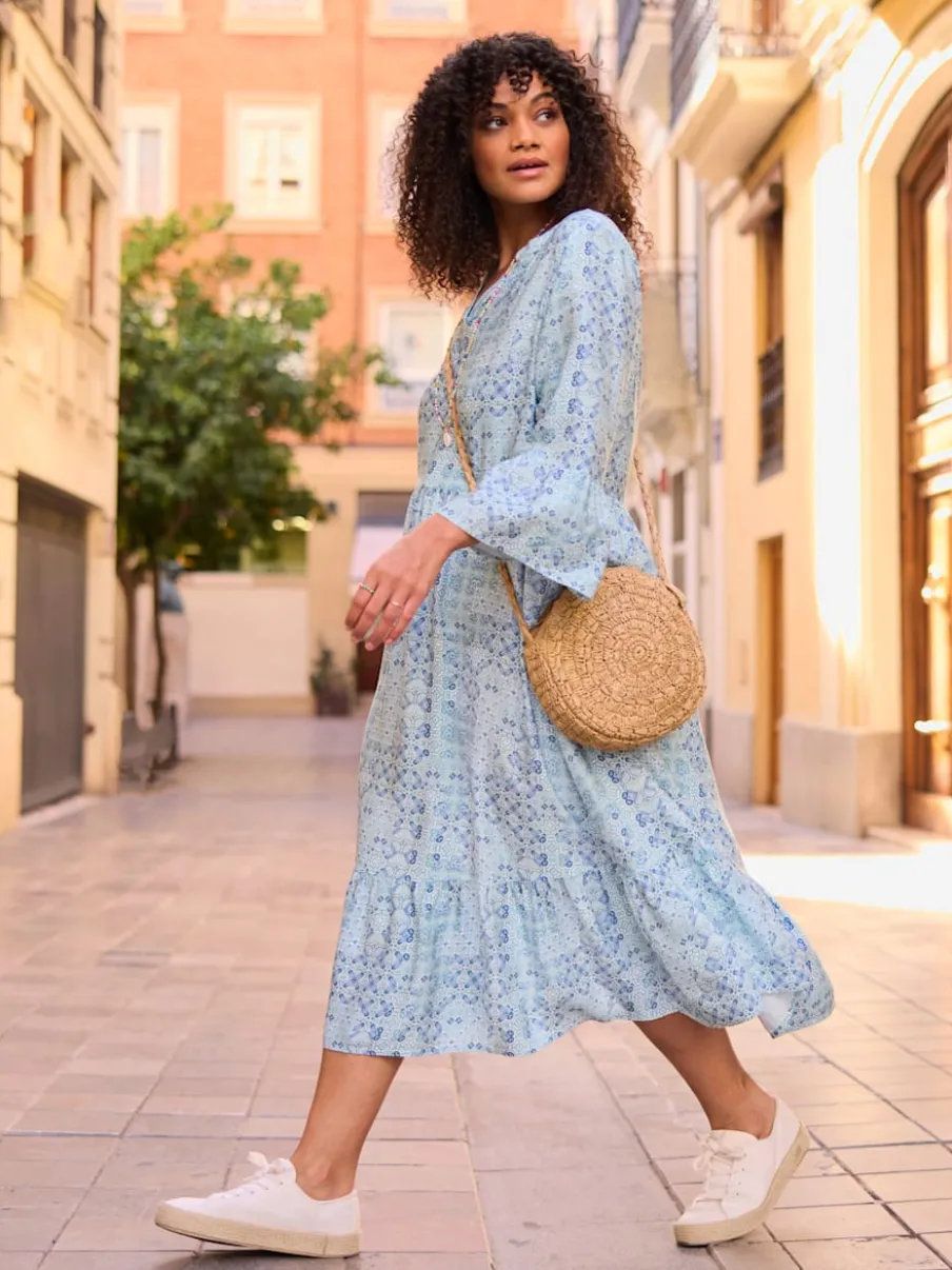 Robe évasée motif estival