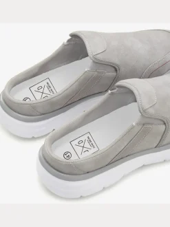 Sabots sneakers à enfiler tendance et confortables, semelle légère pour un confort optimal