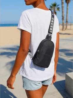 Sac sportif avec logo imprimé tendance sur la bandoulière réglable