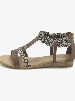 Sandales avec superbes éléments décoratifs au style ethnique