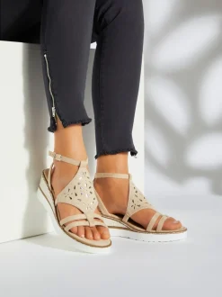 Sandales semelle intérieure très douce et confortable