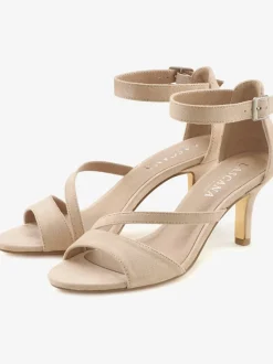 Sandales style féminin élégant, inspiré du talon kitten heel