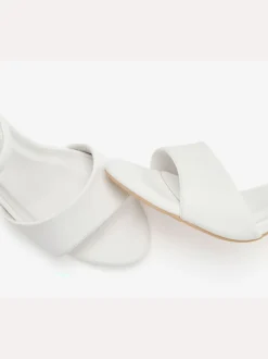 Sandales à talons hauts hauteur talon 8 cm