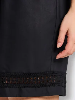 Short ceinture smockée