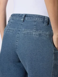 Short en coton extensible à taille légèrement haute avec poches décoratives et jambes larges
