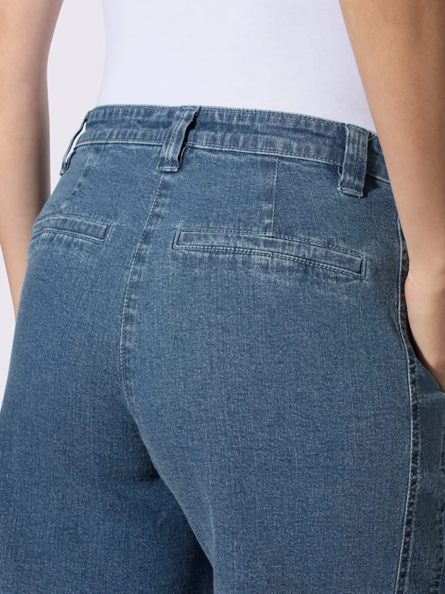 Short en coton extensible à taille légèrement haute avec poches décoratives et jambes larges