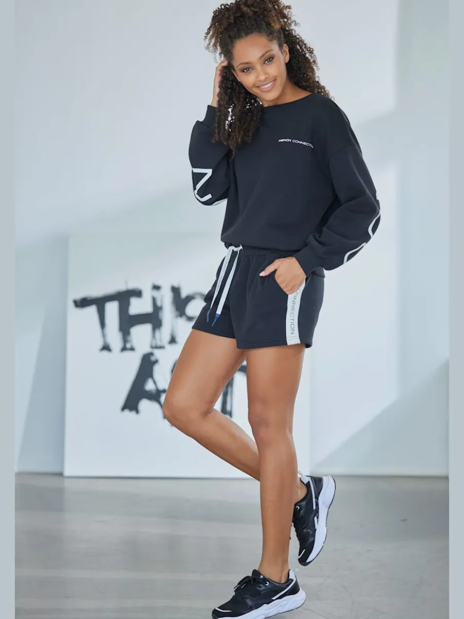 Short molletonné confortable avec poches latérales pratiques