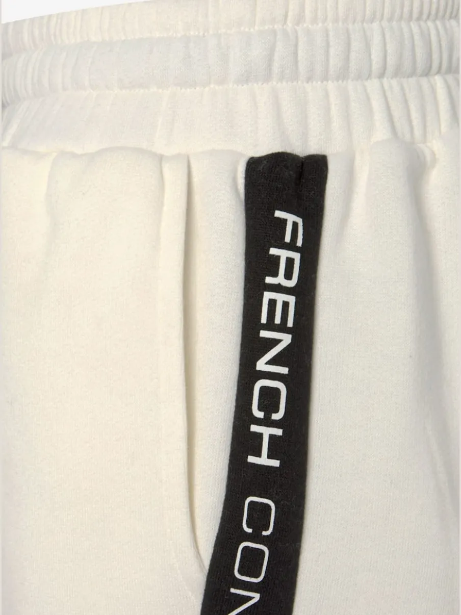 Short molletonné confortable avec poches latérales pratiques