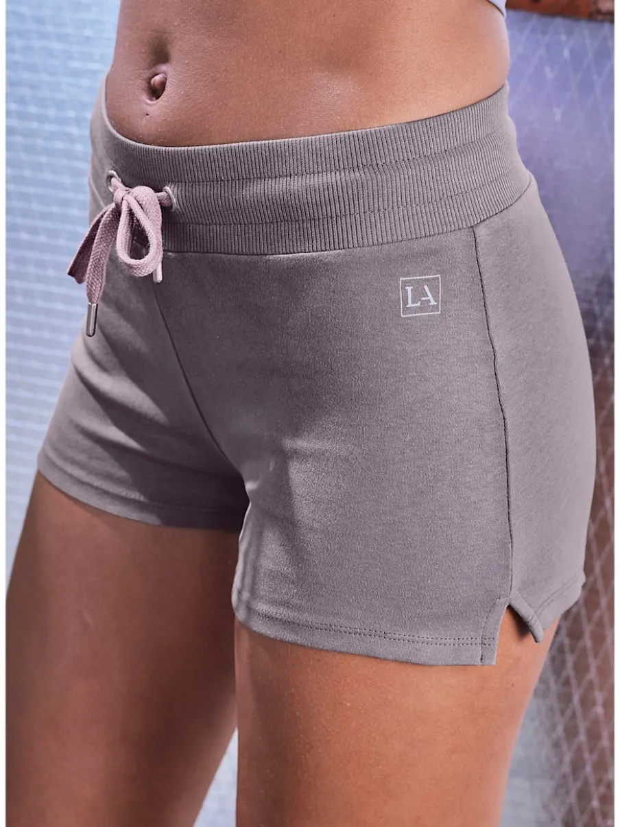 Shorts confortables avec rubans réglables et petites fentes
