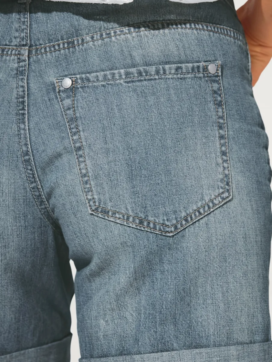 Shorts en jean coupe droite à revers matière extensible