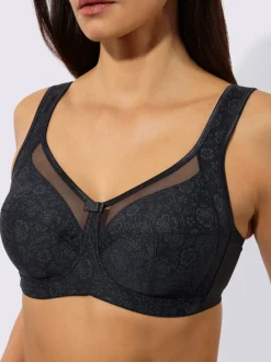 Soutien-gorge large sans armatures bon. b, c, d, e
