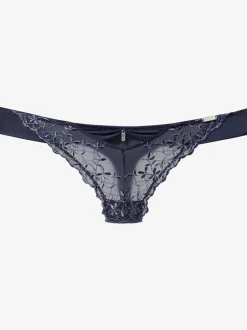 String féminin au look légèrement transparent avec superbe broderie