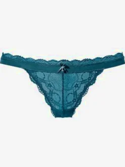 String féminin à la coupe élégante