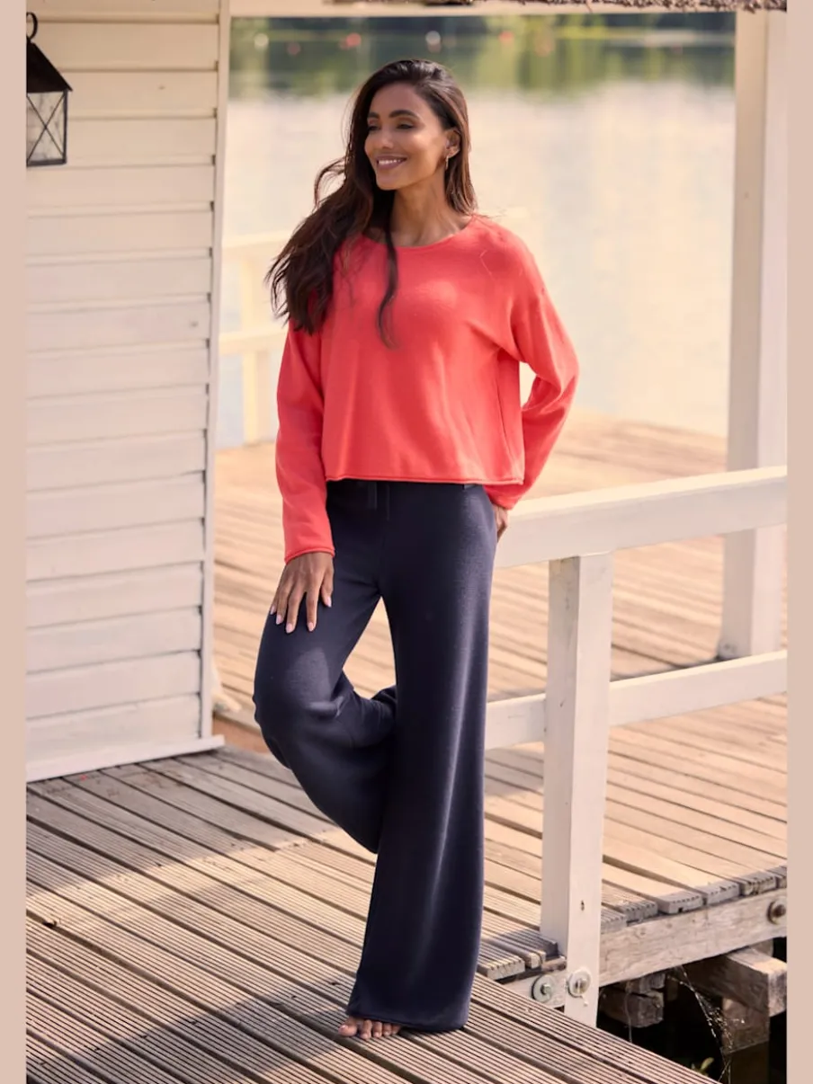 Sweater à encolure ronde avec manches longues et bord roulé