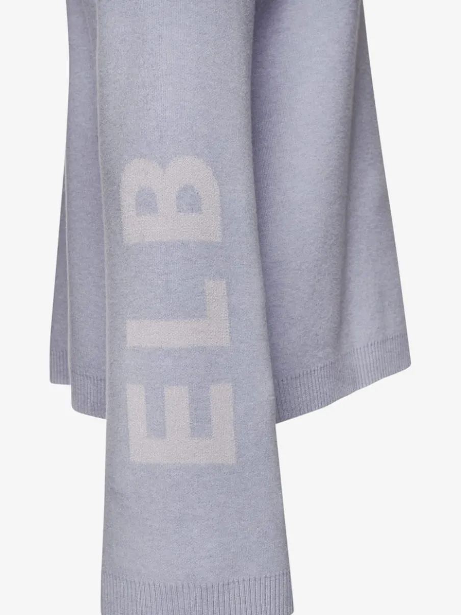 Sweater en tricot doux avec col roulé et manches longues