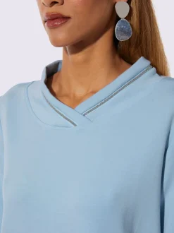 Sweatshirt à col V chevauchant avec manches courtes et finition douce