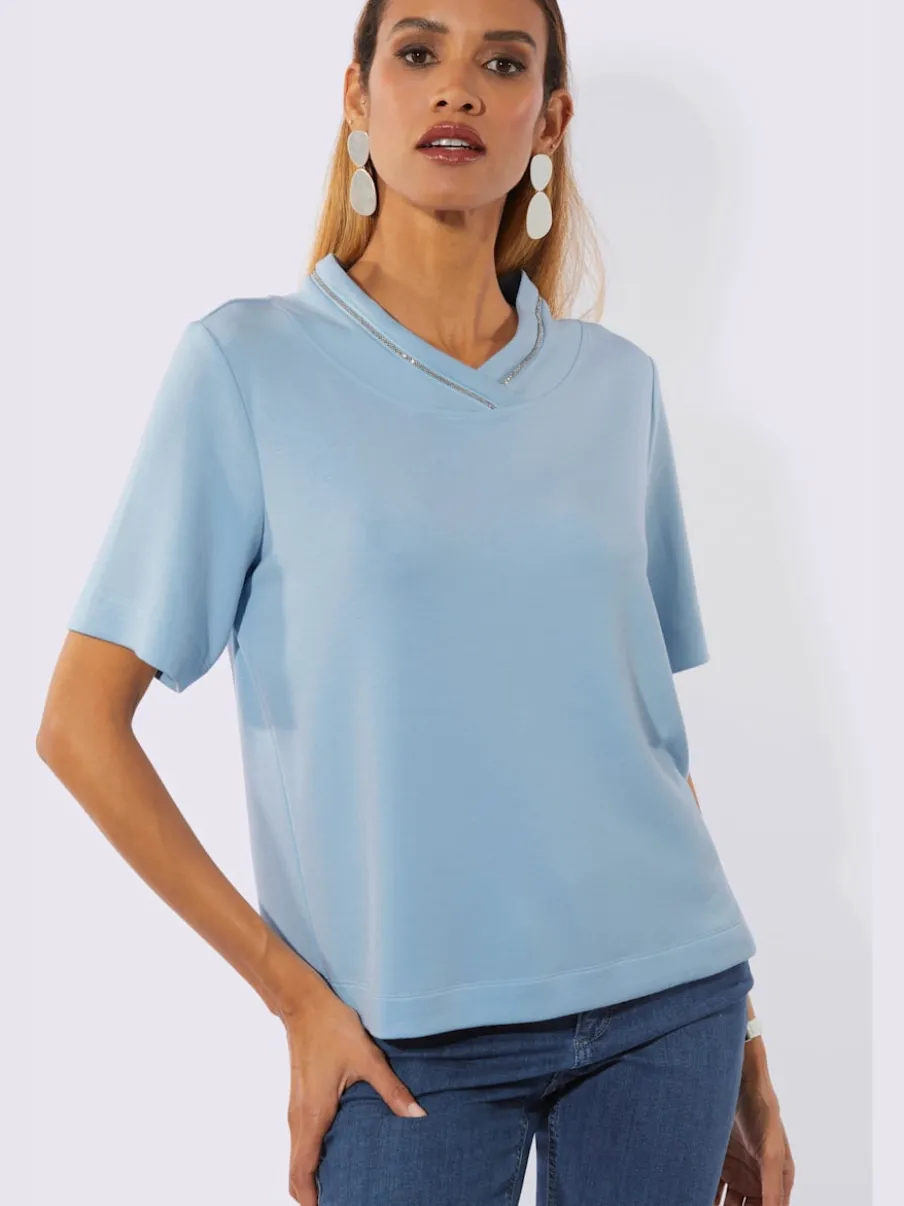 Sweatshirt à col V chevauchant avec manches courtes et finition douce