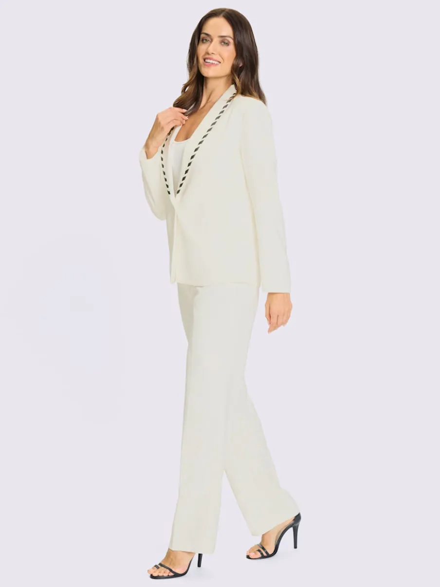 Tailleur pantalon avec blazer à col revers et poches